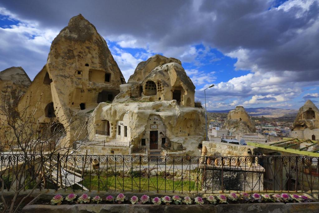 Amber Cave Suites Goreme Bagian luar foto